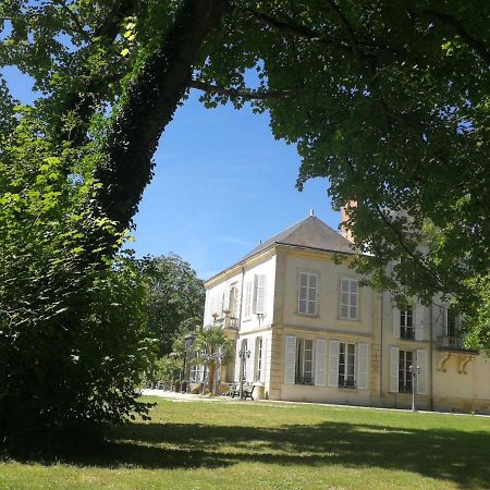 Chateau De Courmelois Champagne Guest House Val de Vesle Bagian luar foto